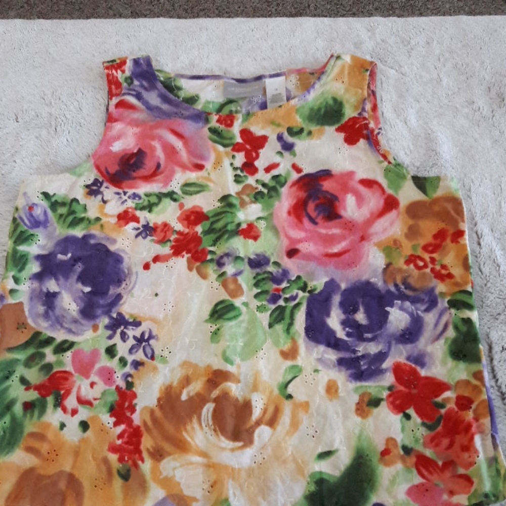 Sleeveless pull over blouse Size 12
